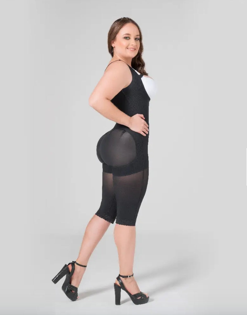 Faja De Alta Compresión Con Costuras Planas. Referencia 032691 Negra.