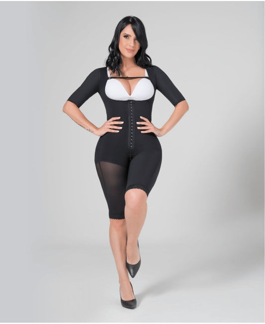 Faja senos libres con mangas hasta la rodilla. Referencia 032891 Negra.