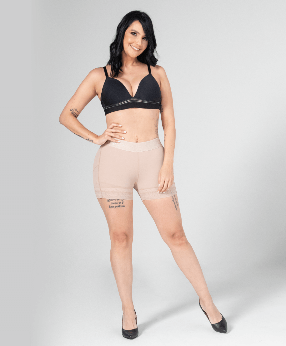Short Levantacola Extra Corto Descaderado Ref. 024640