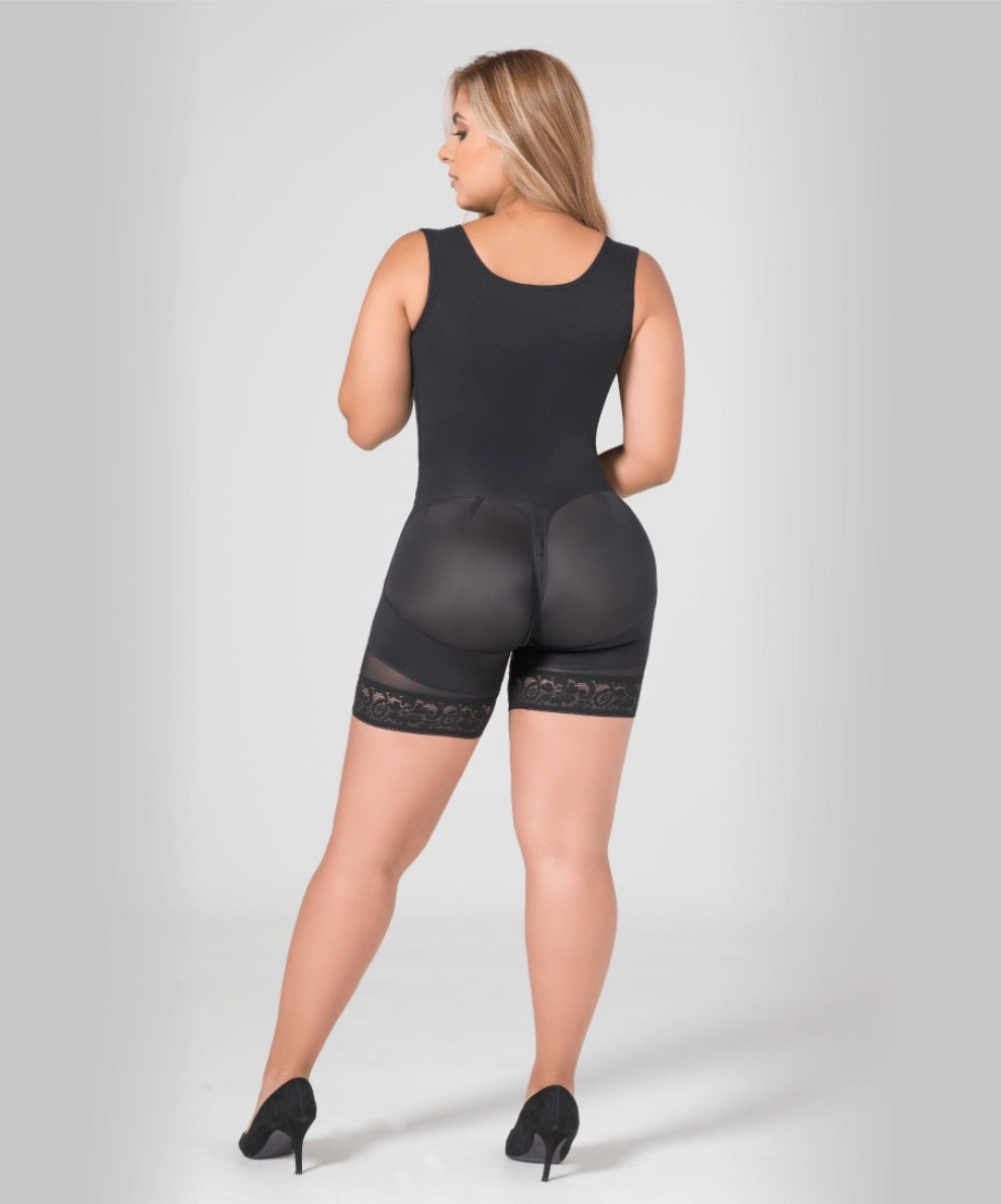 Faja levanta cola media pierna tipo sisa. Referencia 032591 Negra.