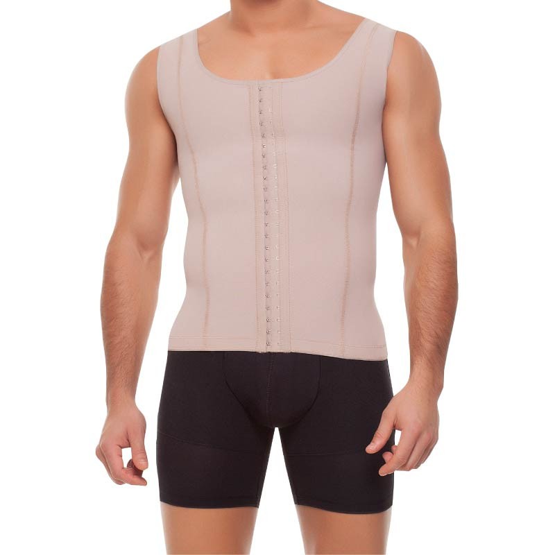 Chaleco para hombre, broche al centro. Referencia 026950 Beis.